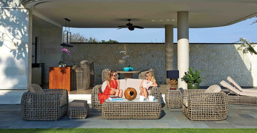 Skyline Design Outdoor Lounge Set With Girls