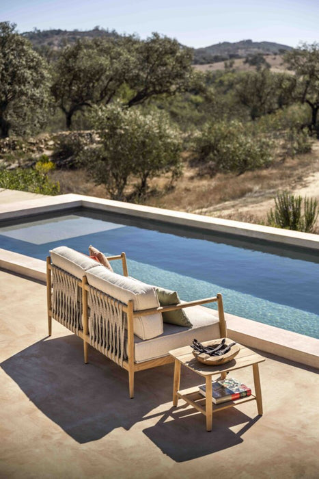 Noa Love Seat and side table by pool